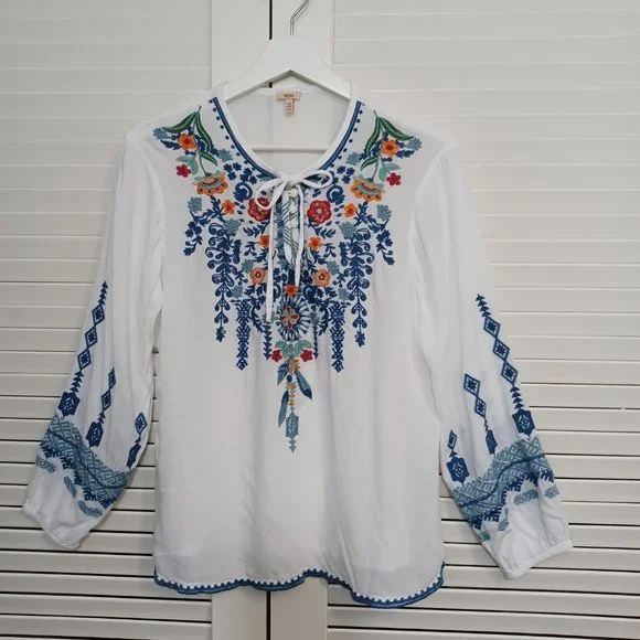 Reba Embroidered Tunic White Blue Boho Peasant Style - Picture 6 of 12